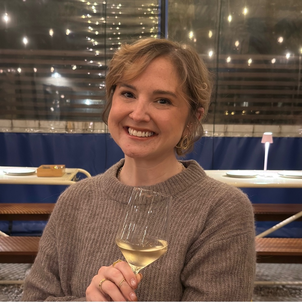 Meet your Posher, Emily
